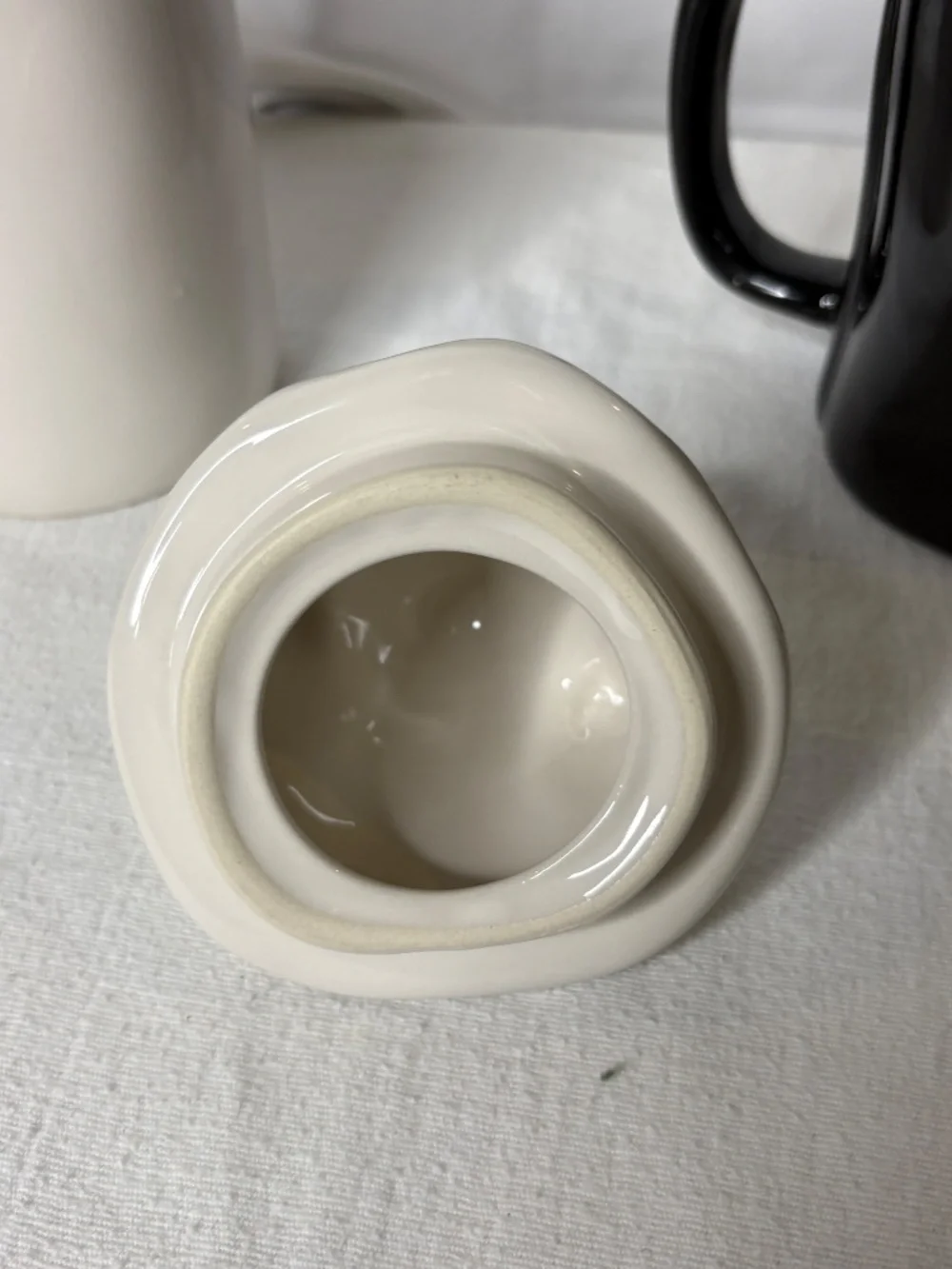 3 Rae Dunn Halloween Coffee Mugs +Lids Spooky/Gnome,Eek/Ghost,Boo/Ghost Artisan